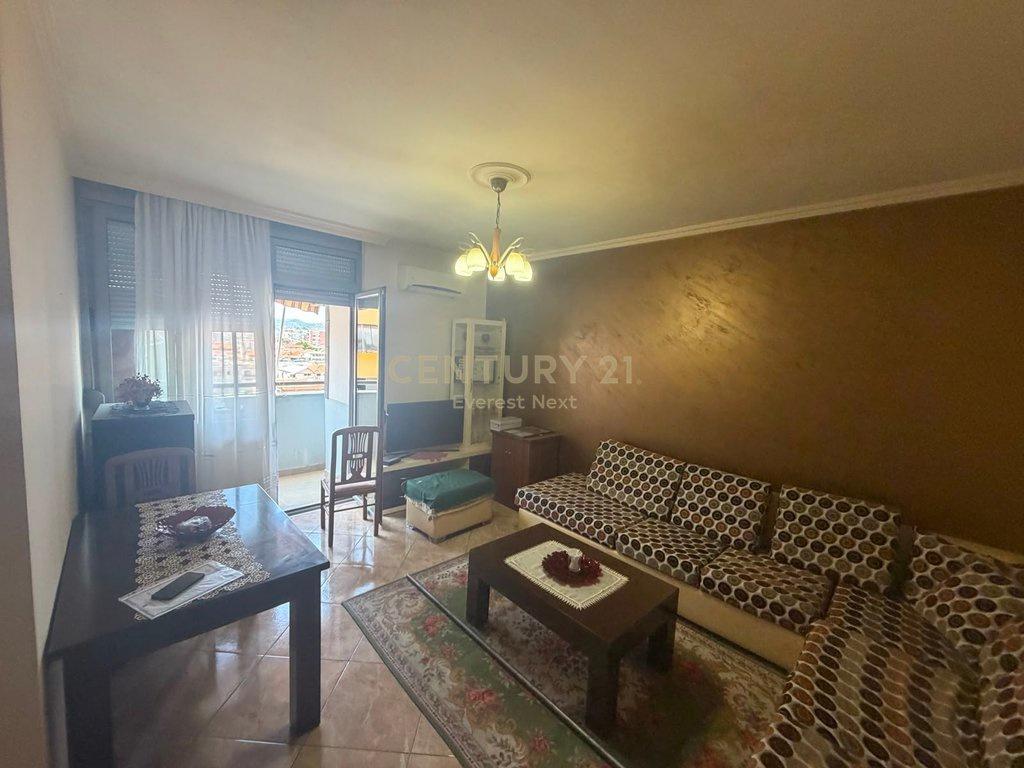 Kavajë Street – Apartment 2+1 for Sale!
