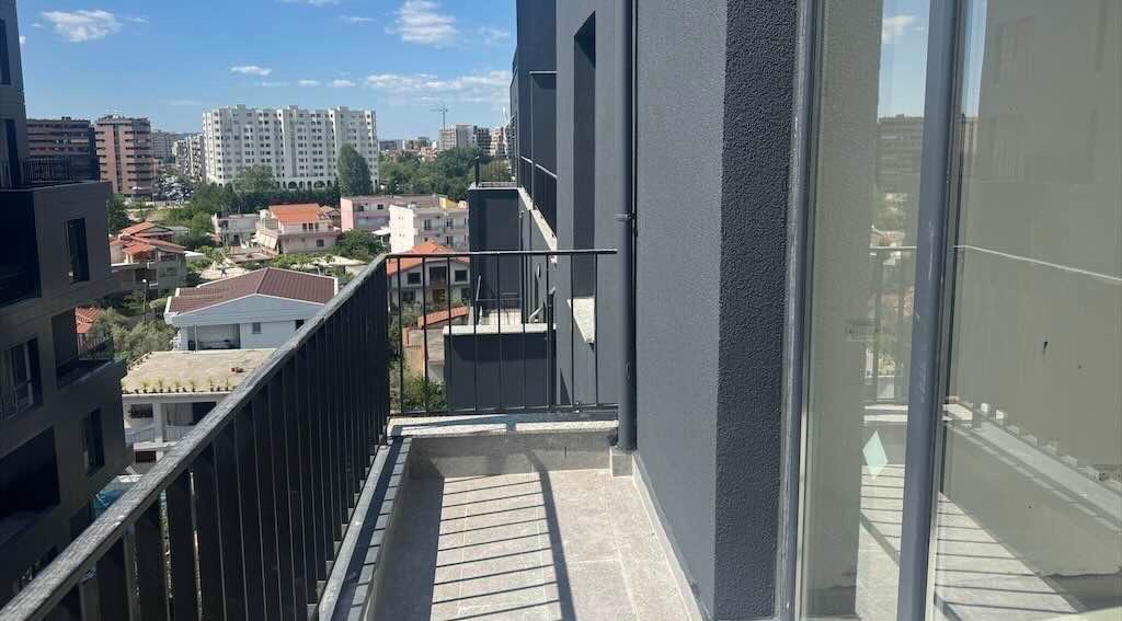 21 Dhjetori-ish Bus Park, For Sale 2+1, Gaqo Avrazi Street