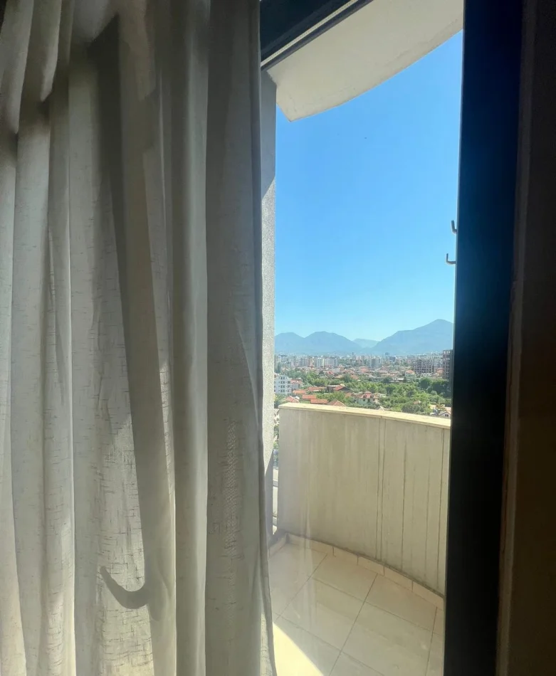 Tirane, vendesi appartamento 1+1 Piano 9, 66 m² 117.000 € (Astir)