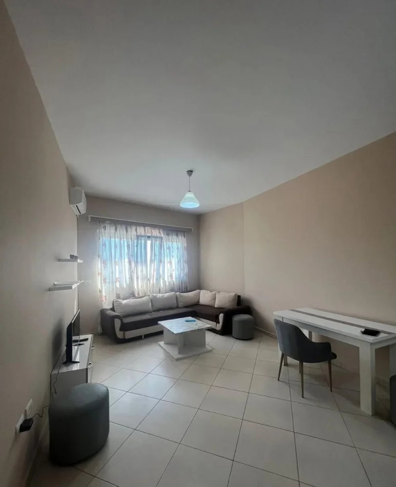Tirane, vendesi appartamento 1+1 Piano 9, 66 m² 117.000 € (Astir)