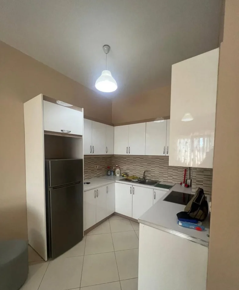Tirane, vendesi appartamento 1+1 Piano 9, 66 m² 117.000 € (Astir)