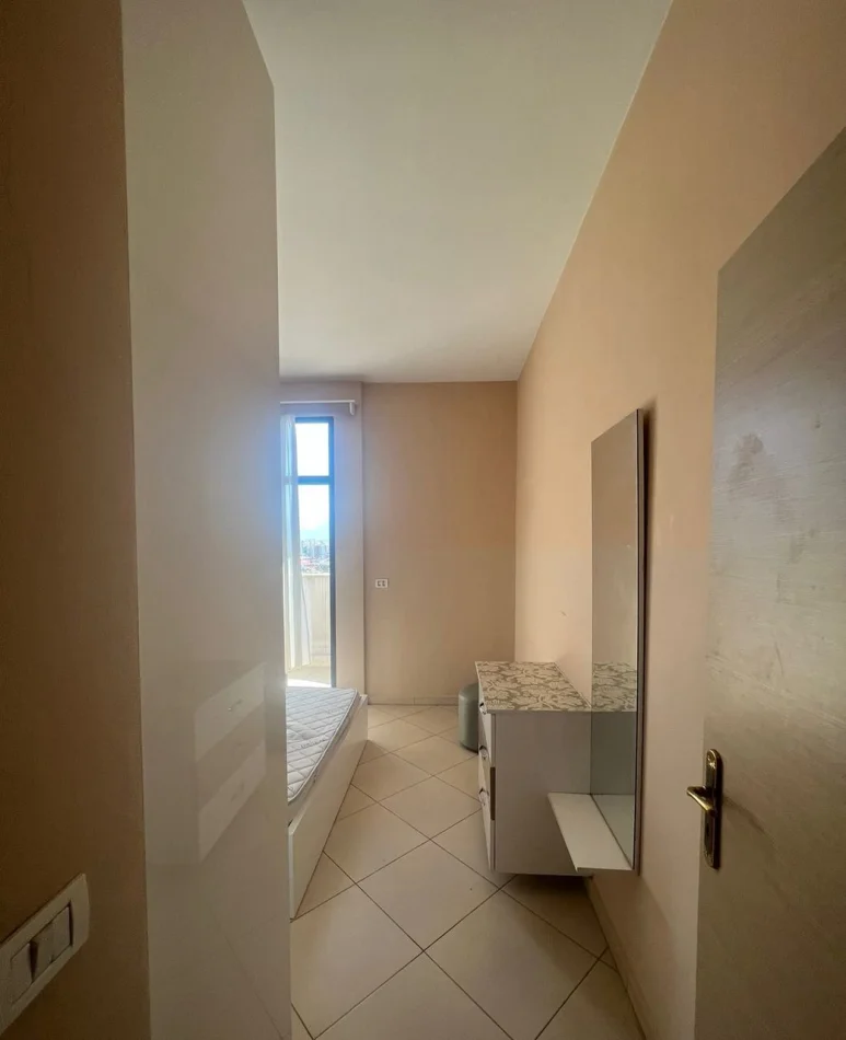 Tirane, vendesi appartamento 1+1 Piano 9, 66 m² 117.000 € (Astir)