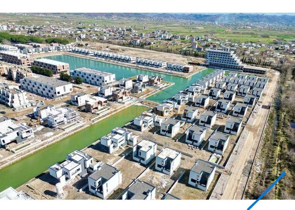 Shitet, Vilë, Turquoise Marina, Hamallaj, Durres.