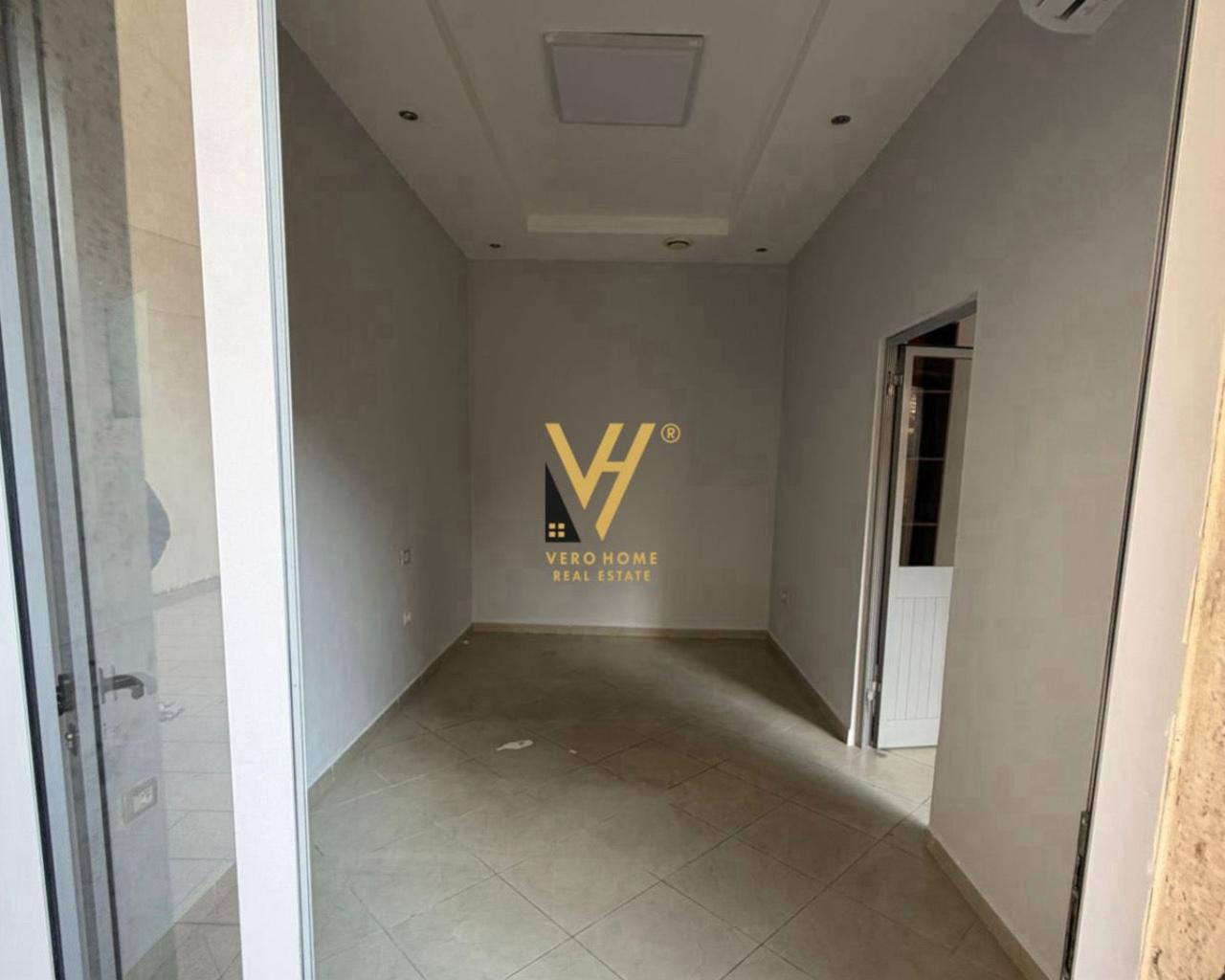 AFFITTO SPAZIO COMMERCIALE DI 40 M² VICINO ALLA PROCURA