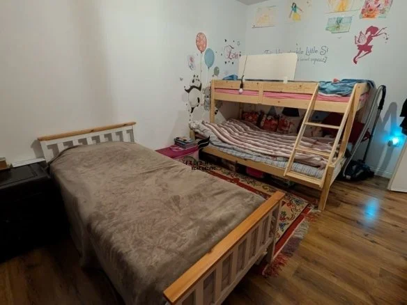 Tirane, vendesi appartamento 2+1+Balcone Piano 3, 75 m² 160.000 € (IN PARCHEGGIO)