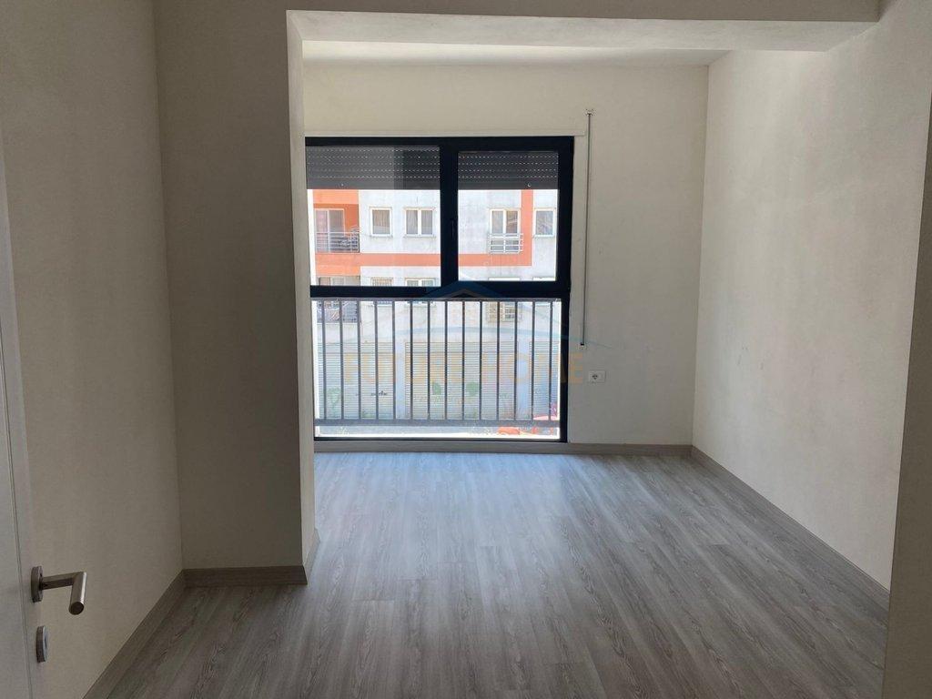 0692268458 Appartamento in vendita 3+1+2, Bulevardi i Ri, Tirana