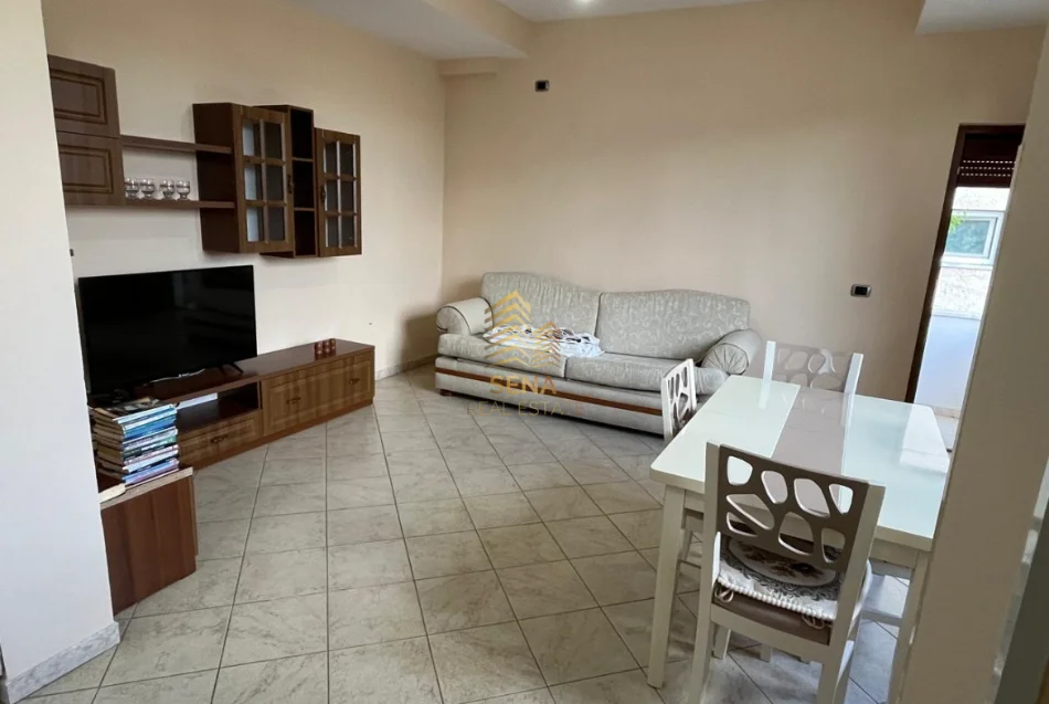 Tirana, 2+1+Balcony Apartment for Rent, 2nd Floor, 100 m², 450 € (Kodra e Priftit)