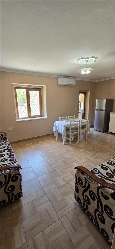 VENDESI APPARTAMENTO 2+1 VIA FORTUZI 195.000 EURO