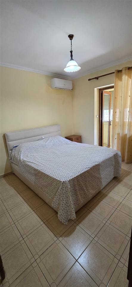 VENDESI APPARTAMENTO 2+1 VIA FORTUZI 195.000 EURO