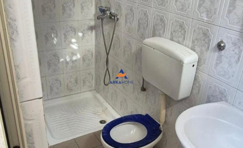 Vile in affitto di 3 piani di 240m2 presso Selvía a 1300 euro