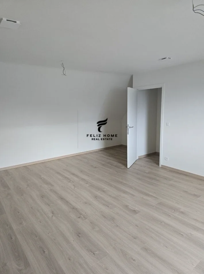 Tirane, shitet apartament 2+1 Kati 3, 121 m² 158.000 € (ASTIR)