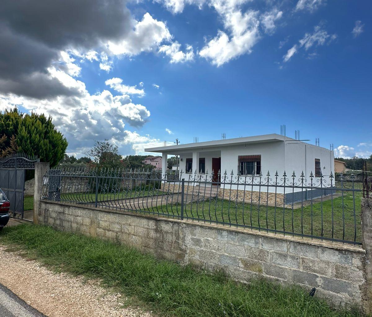 18329148 PRIVATE HOUSES FOR SALE IN SHIJAK