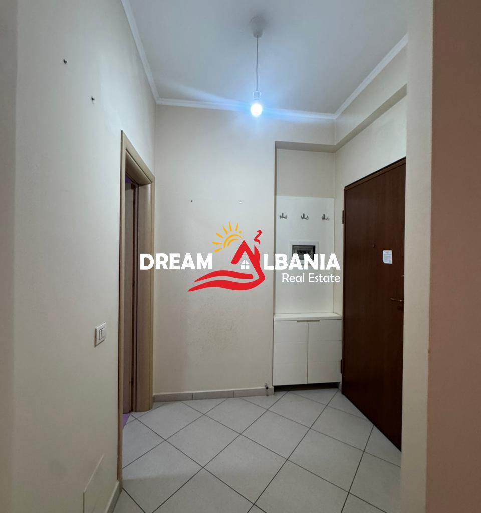 Vendesi Appartamento 1+1 Comune di Paris, Complesso Kika 2