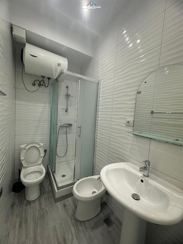 Apartament me Qera 1+1 tek Rruga e Elbasinit (ID B2101054) T