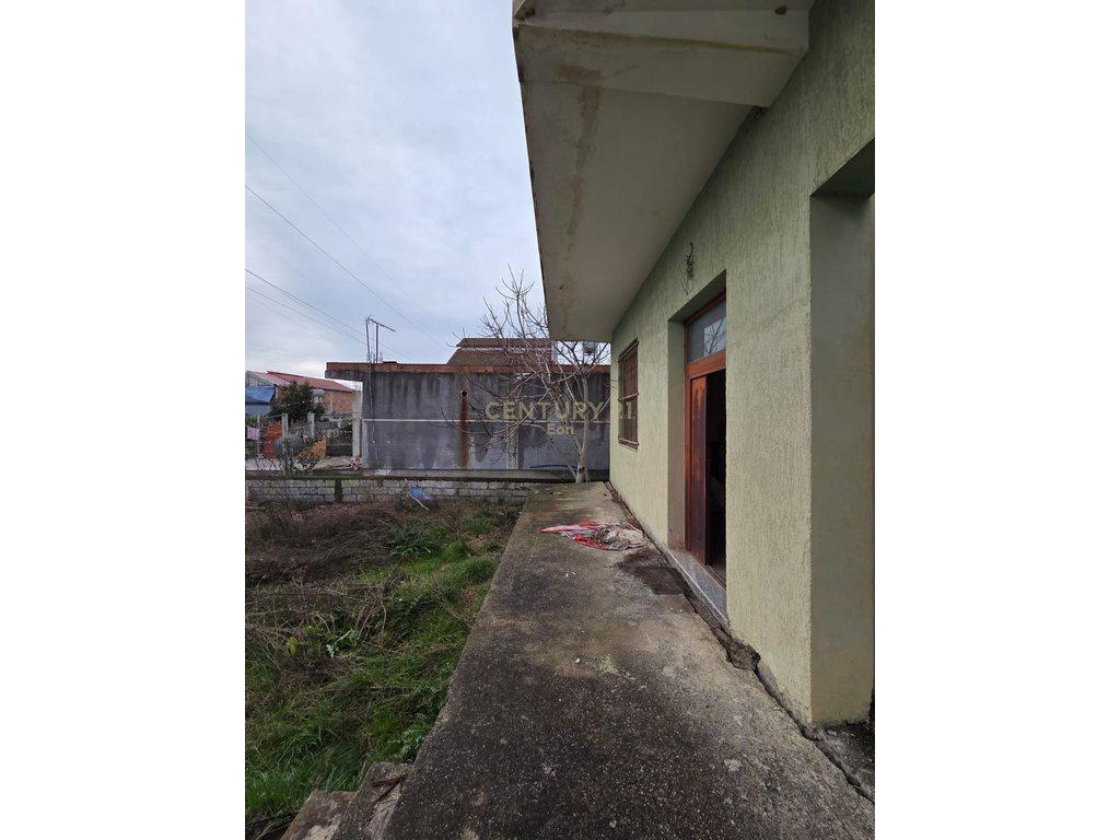 0693137007 HOUSE FOR SALE IN SHKOZET, DURRES!