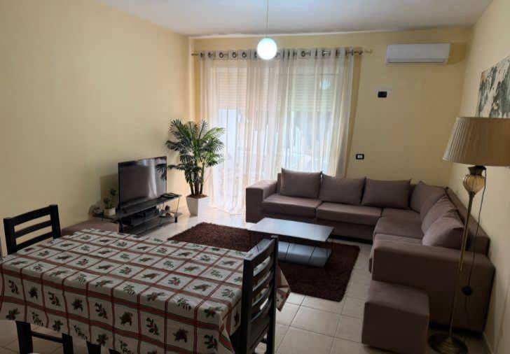 JEPET APARTAMENT 2+1+2+BLK TE LIQENI I THATE 55.000 LEKE