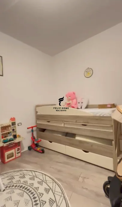 Tirane, vendesi appartamento 1+1 Piano 1, 83 m² 128.000 € (FRESKU)