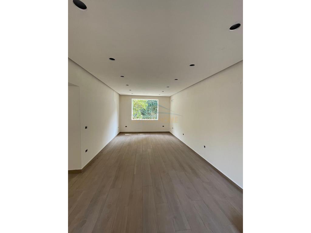 0694738665 Appartamento 2+1, Oxhaku, Tirana