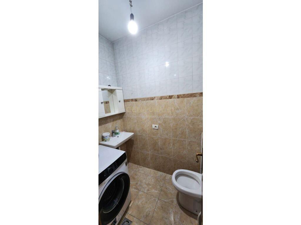 For Rent: 2+1+2 Apartment on Fortuzi Street, Tirana