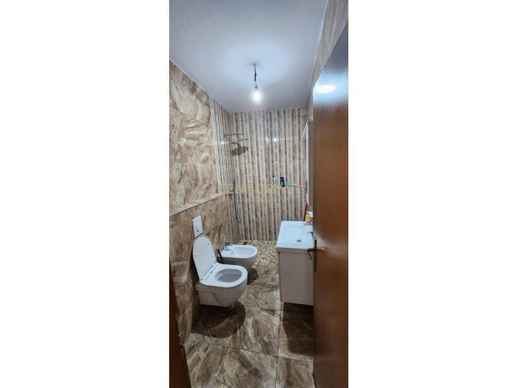 For Rent: 2+1+2 Apartment on Fortuzi Street, Tirana