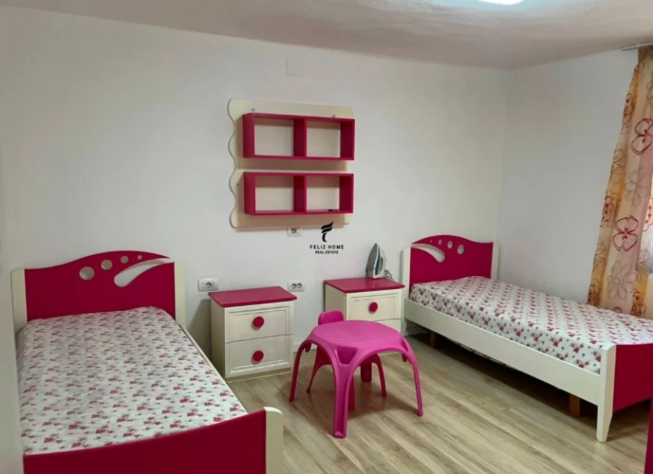 Tirane, affitto appartamento 2+1 Piano 1, 80 m² 450 € (5 MAGGIO)