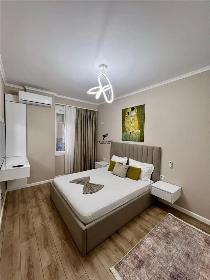 Tirane, affitto appartamento 1+1+Balcone Piano 2, 73 m² 900 € (COMUNE DI PARISIT)
