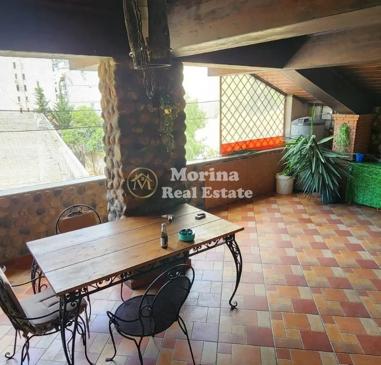 Tirane, affitto Villa, 420 m² 4.000 € (Myslym Shyri)