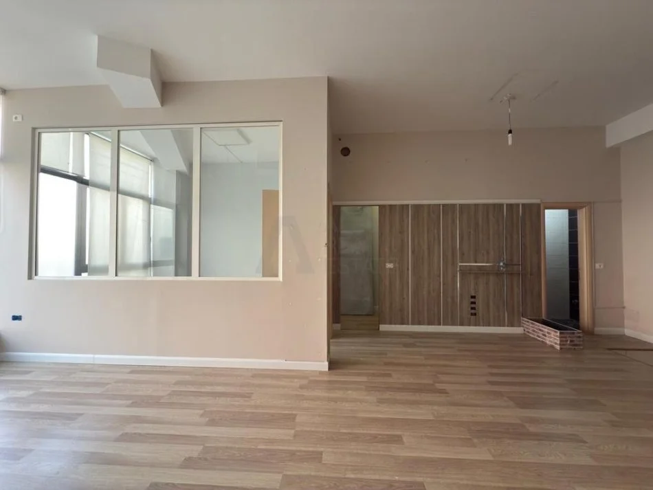 Tirane, Commercial Space for Rent Kati 0, 130 m² 1,300 € (ASTIR)