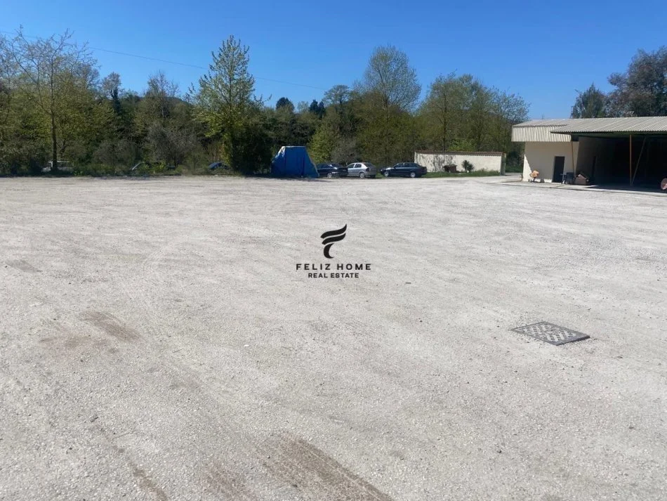 Tirana, Commercial Space for Rent Kati 0, 10,000 m² 10,000 € (MULLET)