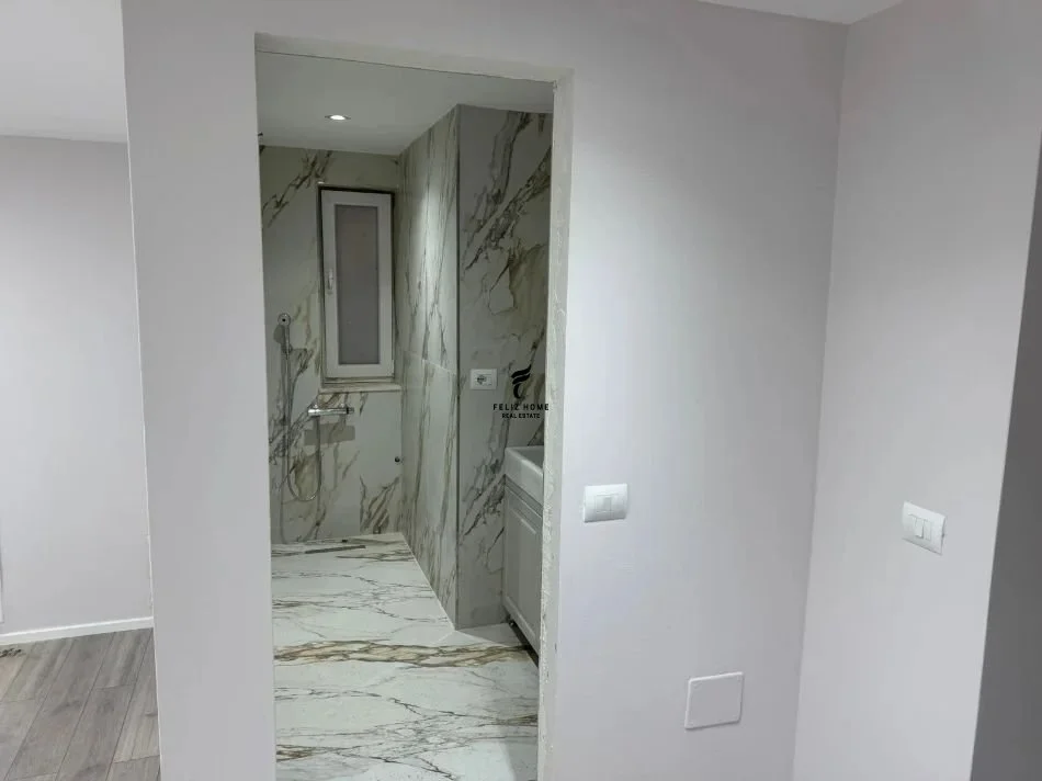 Tirana, Commercial Space for Rent Kati 0, 73 m² 1,500 € (ELBASAN STREET)