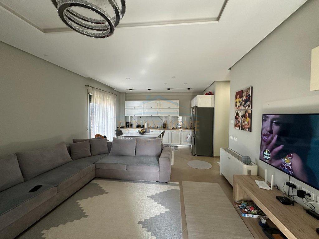 069 479 2 476 VENDESI APPARTAMENTO 2+1, GREEN CITY, UNAZA RE