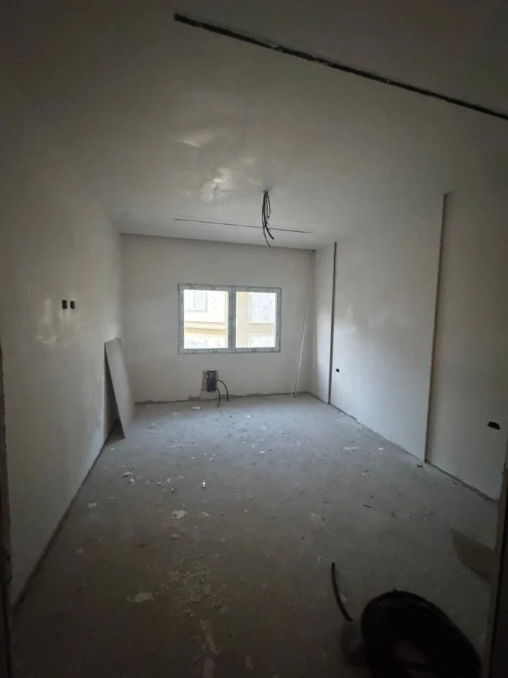 Tirana, Apartment for Sale 1+1, 3rd Floor, 80 m², €144,000 (FARKE)