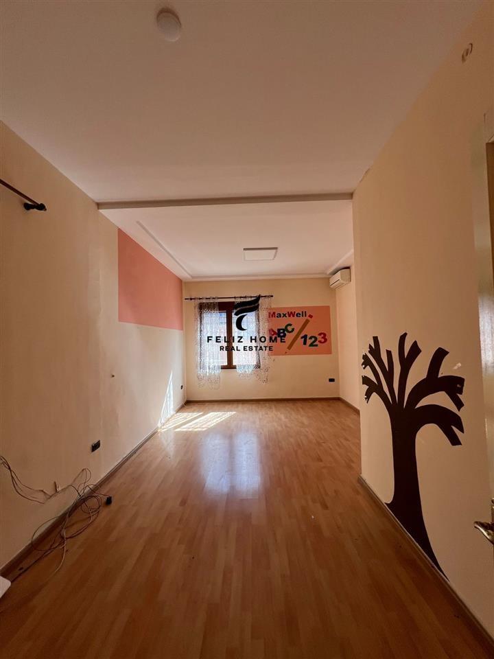 VILE PRIVATE ME QERA 595 M2 SELVIA 7000 EURO