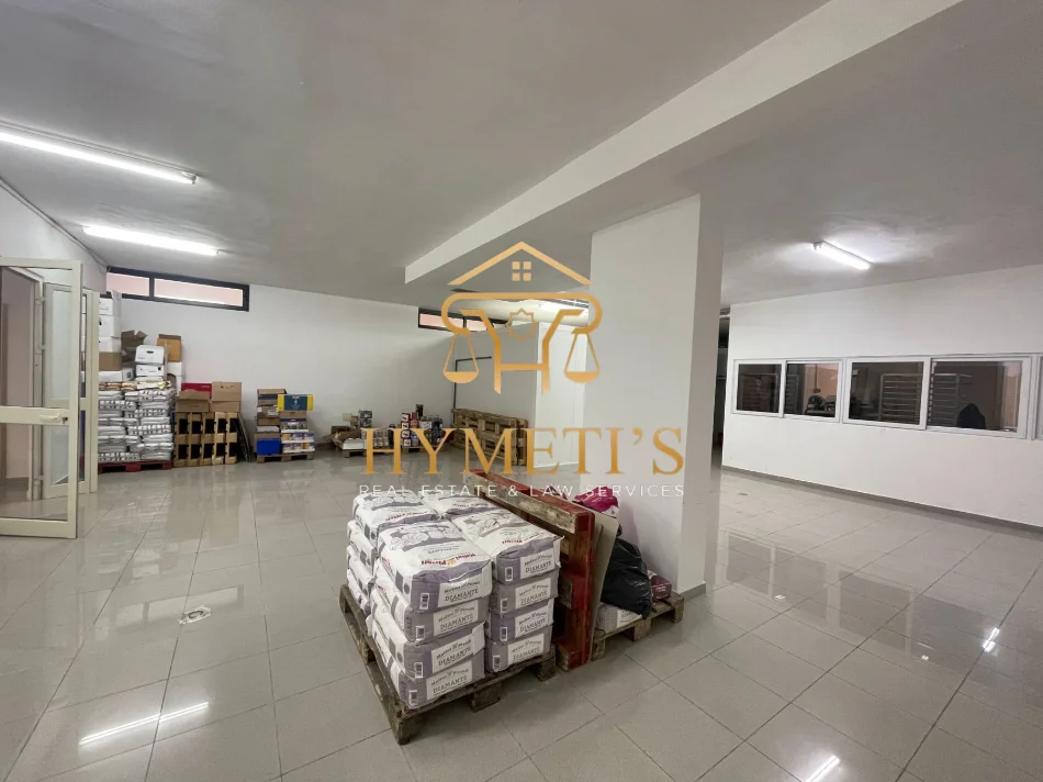 Tirane, Commercial Space for Sale Basement -1, 248 m² 330,000 € (Rr. Rrapo Hekali)