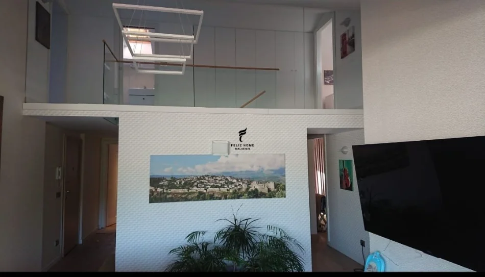 Tirane, affitto appartamento 4+1 al quinto piano, 180 m², 1.800 € (LIQENI I THATE)