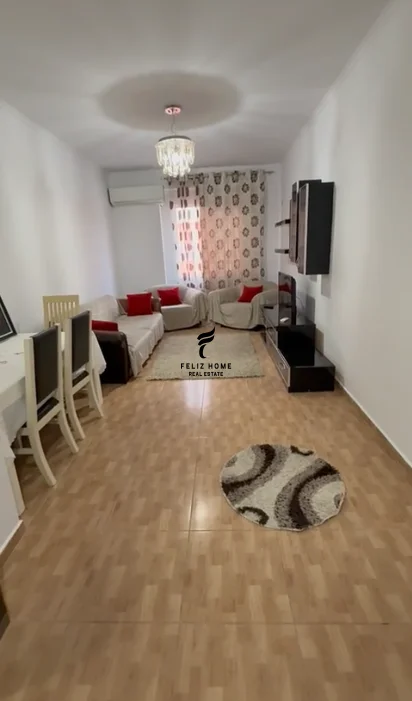 Tirane, affitto appartamento 1+1 Piano 7, 70 m² 400 € (YZERISHT)