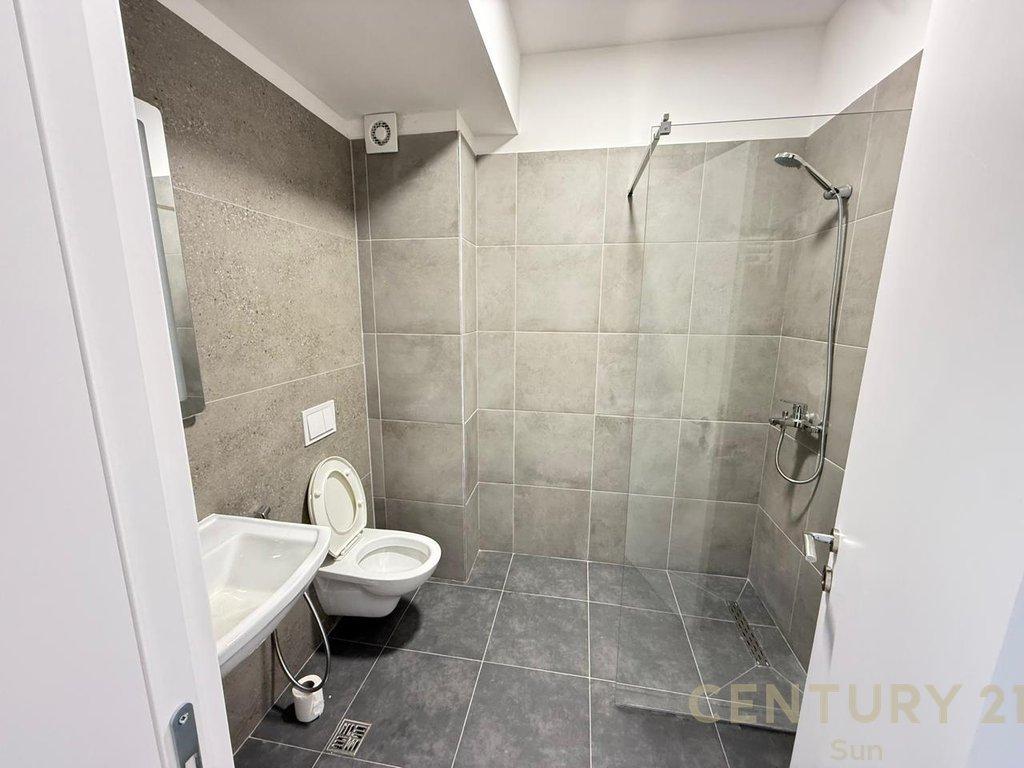 Studio + Office 3+3 for Rent on Kavaja Street!