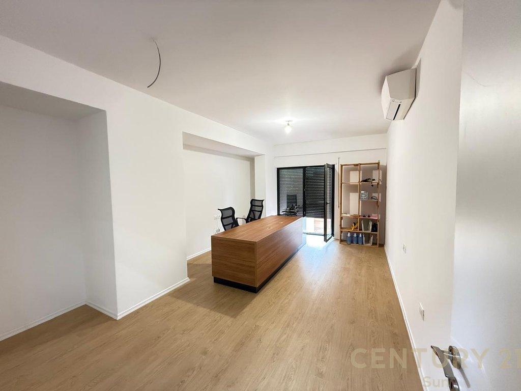 Studio + Office 3+3 for Rent on Kavaja Street!