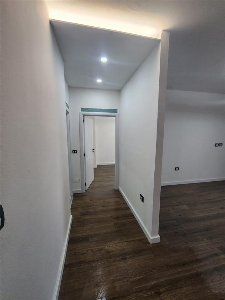 SHITET APARTAMENT 1+1+VERANDE KOMUNA E PARISIT 190.000 EURO