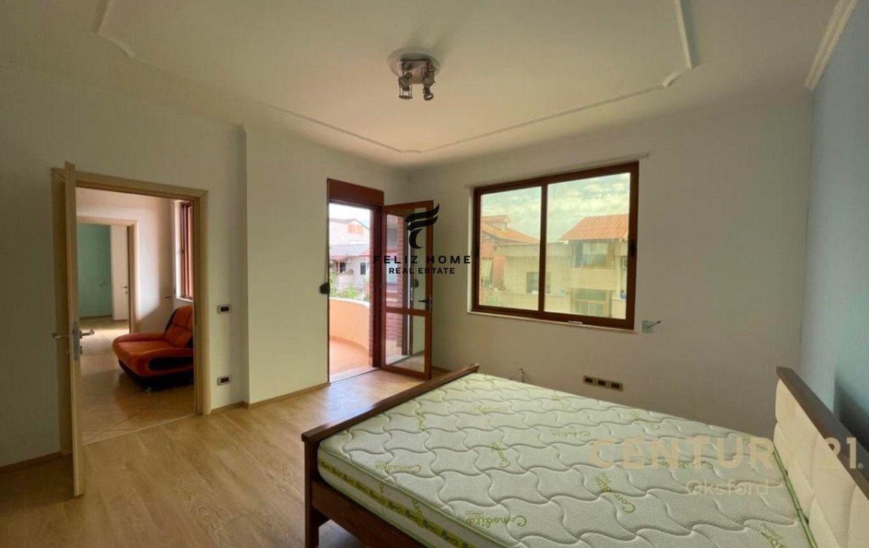 VILLA WITH 254 M2 YARD FOR RENT AT 1200 EURO