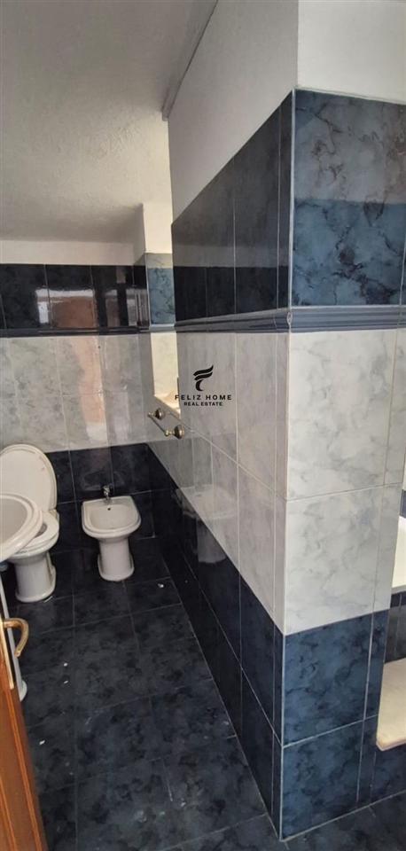 VILLA FOR RENT 240 m2 DIBRES STREET 1300 EURO
