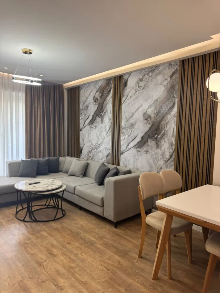 Tirane, jepet me qera apartament 1+1 Kati 3, 84 m² 750 € (Laprake)