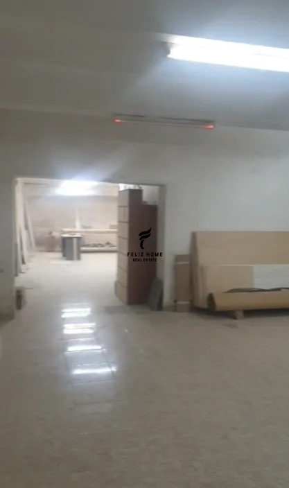 Tirane, affitto magazzino al piano terra 0, 800 m² 2.600 € (KOMBINAT)