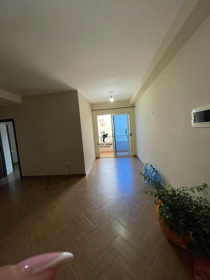 APARTAMENT ME QERA 2+1+2 ASTIR 450 EURO FH-76060