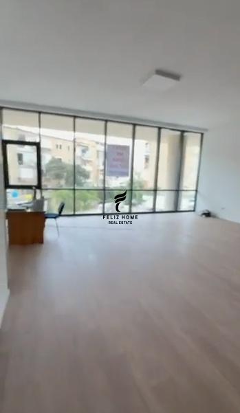 Zyra con Quota 127 m2 in Affitto a 1900 Euro