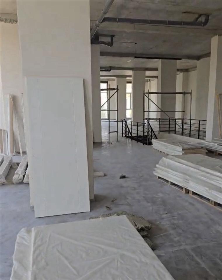 ZYRE ME QERA 550 M2 PASKUQAN 3000 EURO