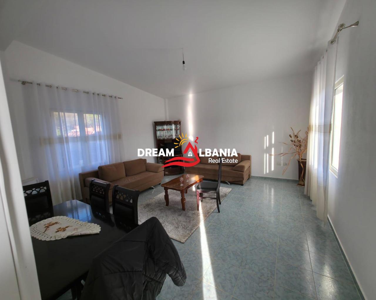 Private House for Sale in Pezë Helmës, Tirana (ID 4151213)