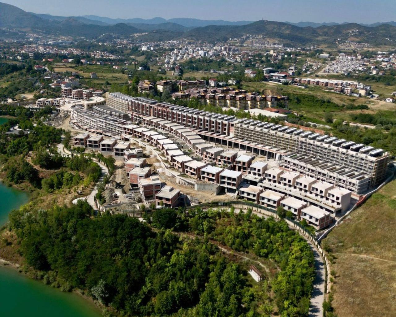 Vila in Vendita a Farke