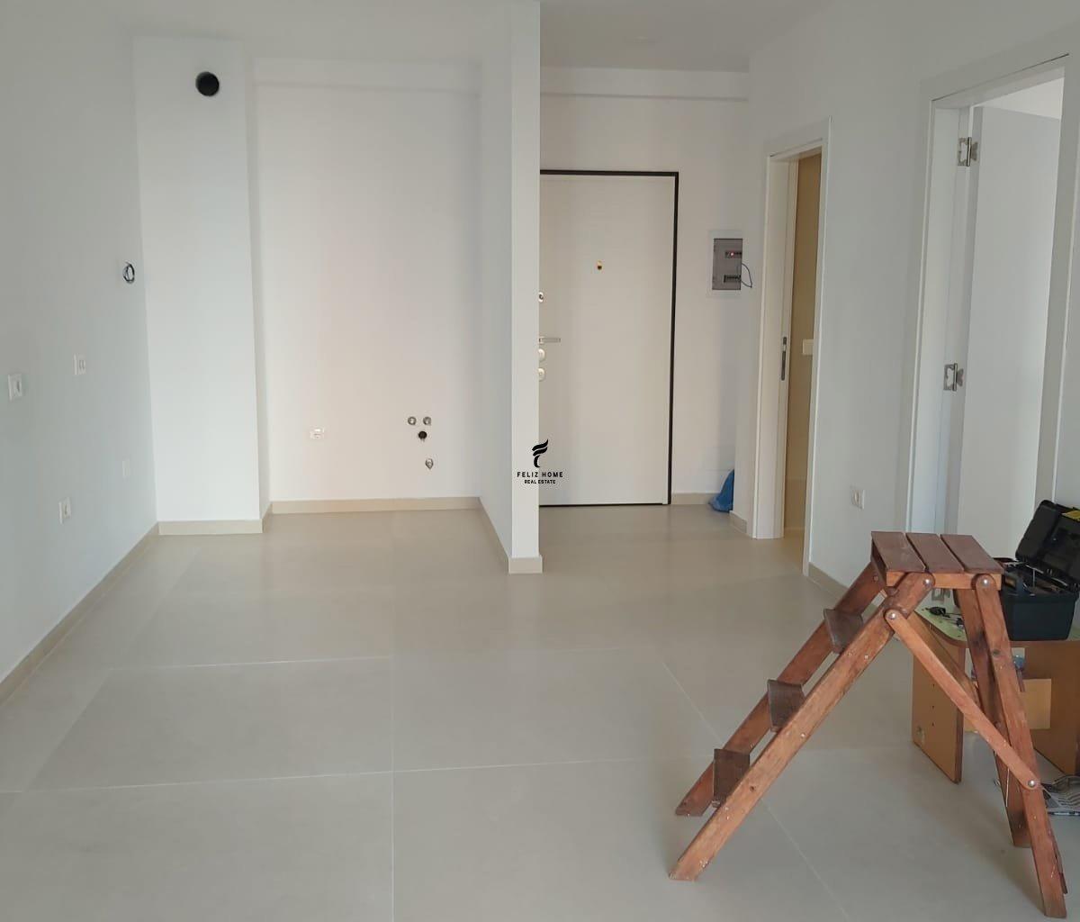 ZYRE ME QERA 66.5 M2 XHAMLLIKU 55.000 LEKE FH-68344