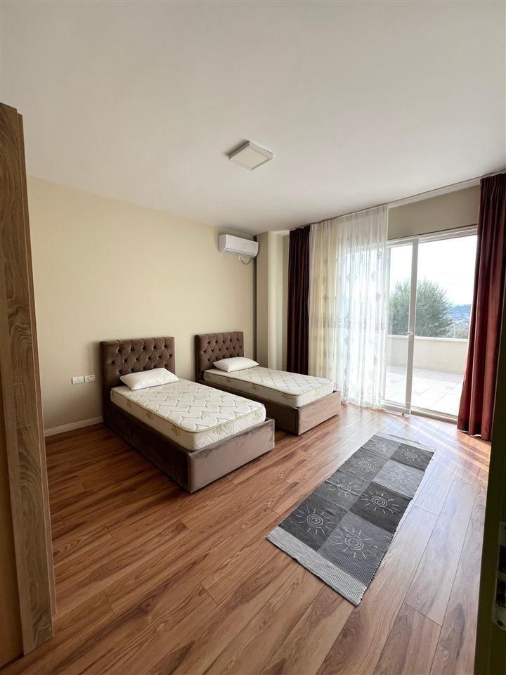 ‼️Villa a 3 piani con cortile a Prush Tirana‼️